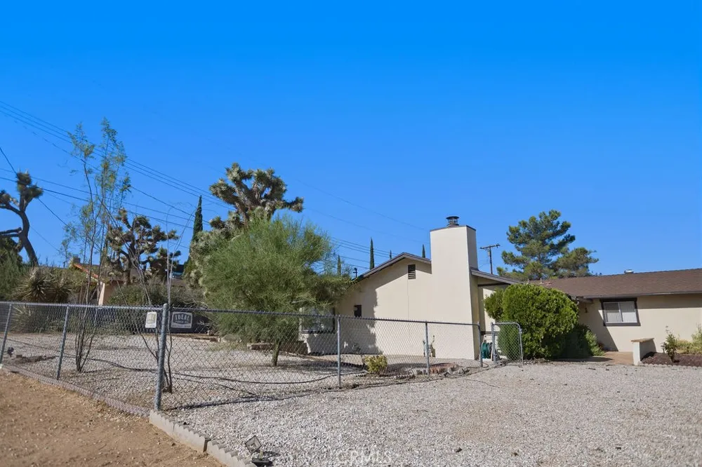 56347 Tamarisk Court Yucca Valley, CA 92284