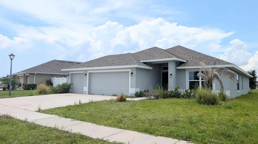 8607 MERANO AVENUE Fort Pierce, FL 34951