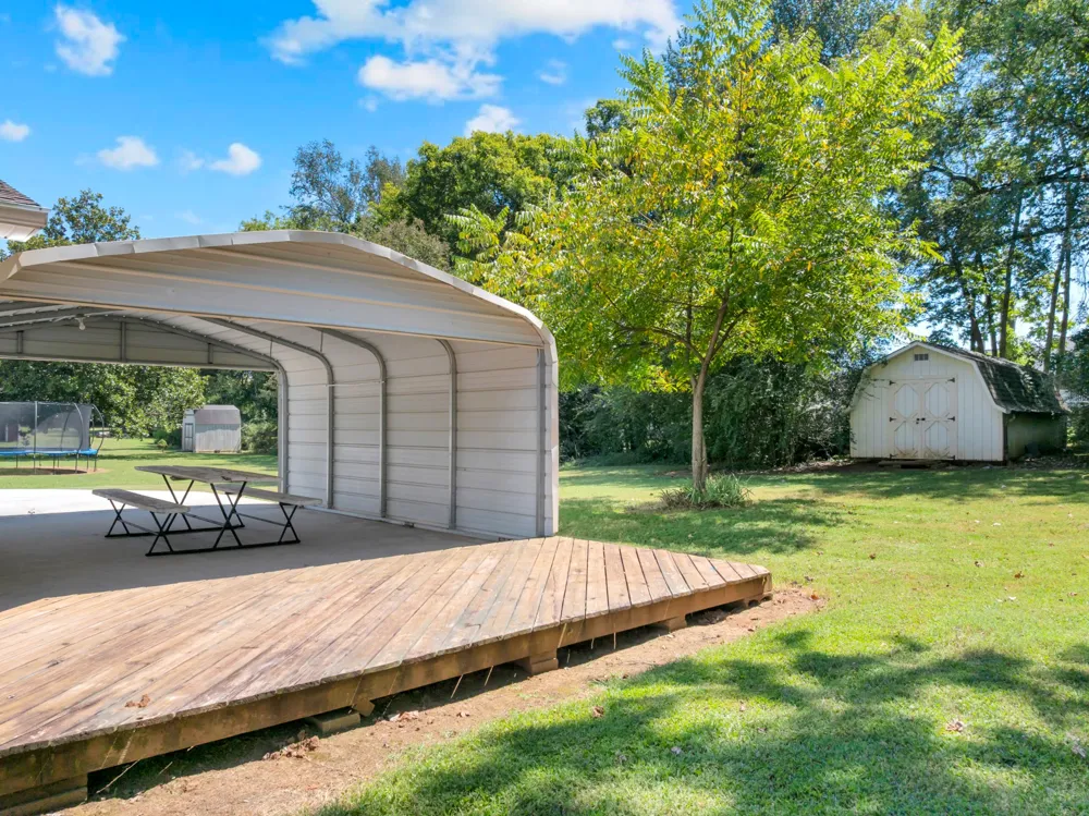 113 Cloverdale Rd Shelbyville, TN 37160