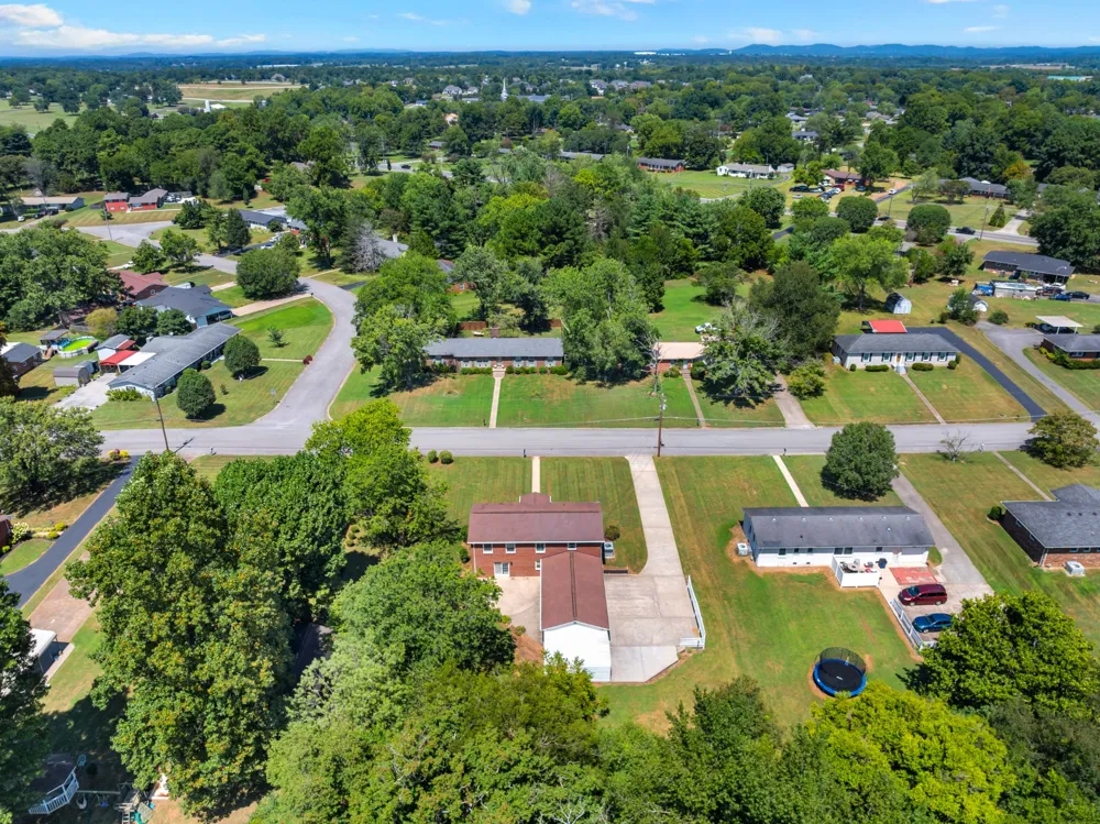 113 Cloverdale Rd Shelbyville, TN 37160
