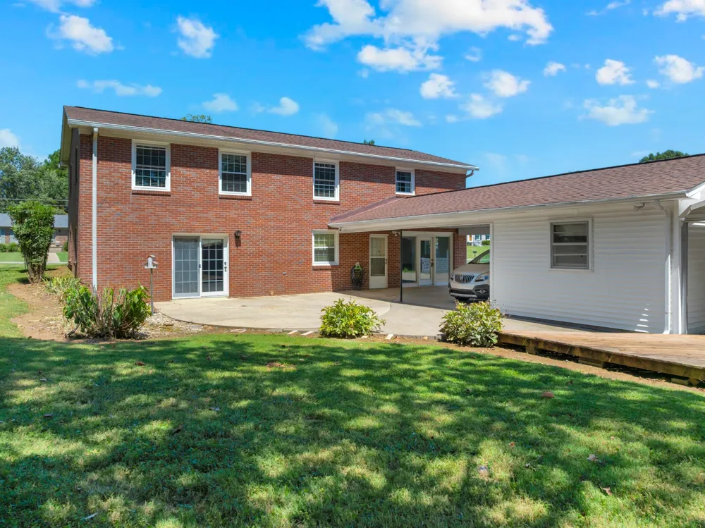 113 Cloverdale Rd Shelbyville, TN 37160