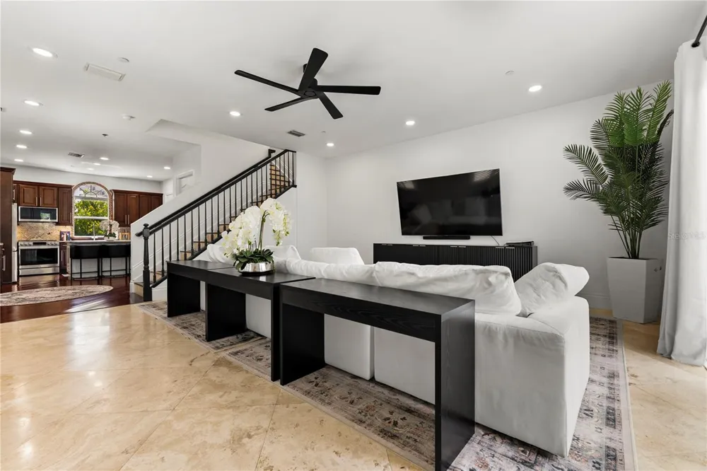 430 SUNSET DRIVE Pompano Beach, FL 33062