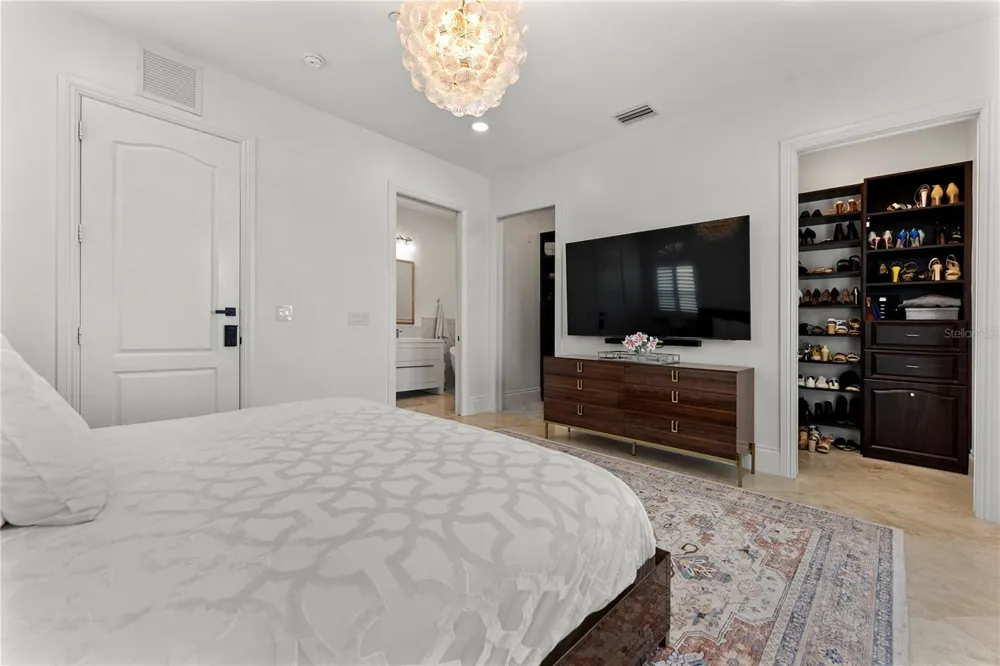 430 SUNSET DRIVE Pompano Beach, FL 33062