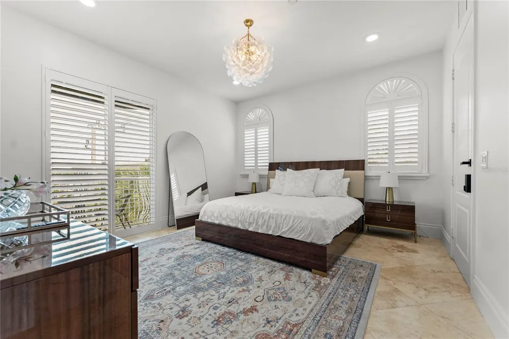 430 SUNSET DRIVE Pompano Beach, FL 33062