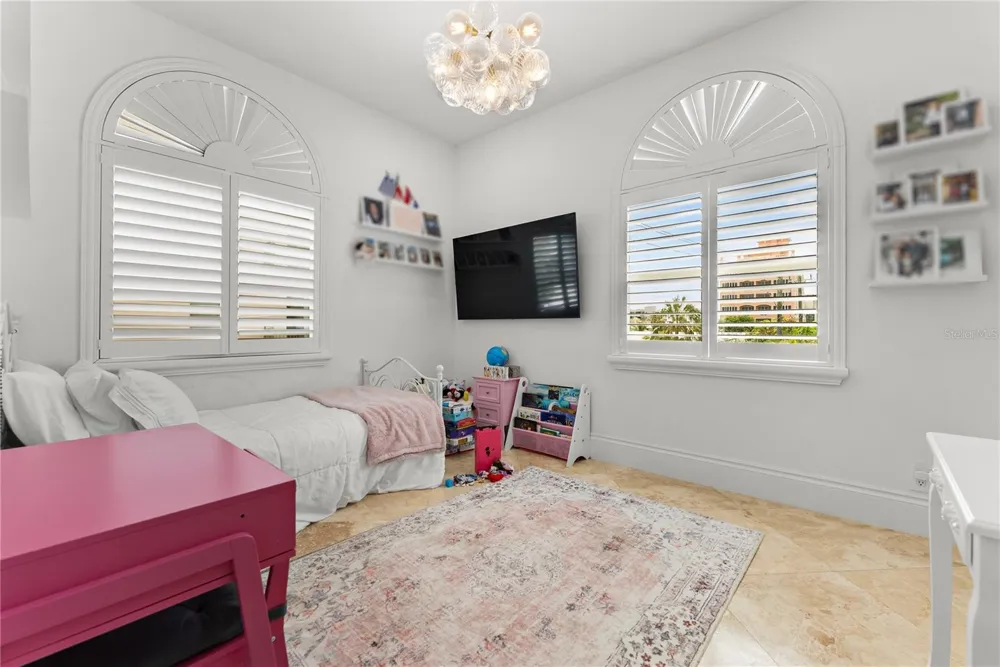 430 SUNSET DRIVE Pompano Beach, FL 33062