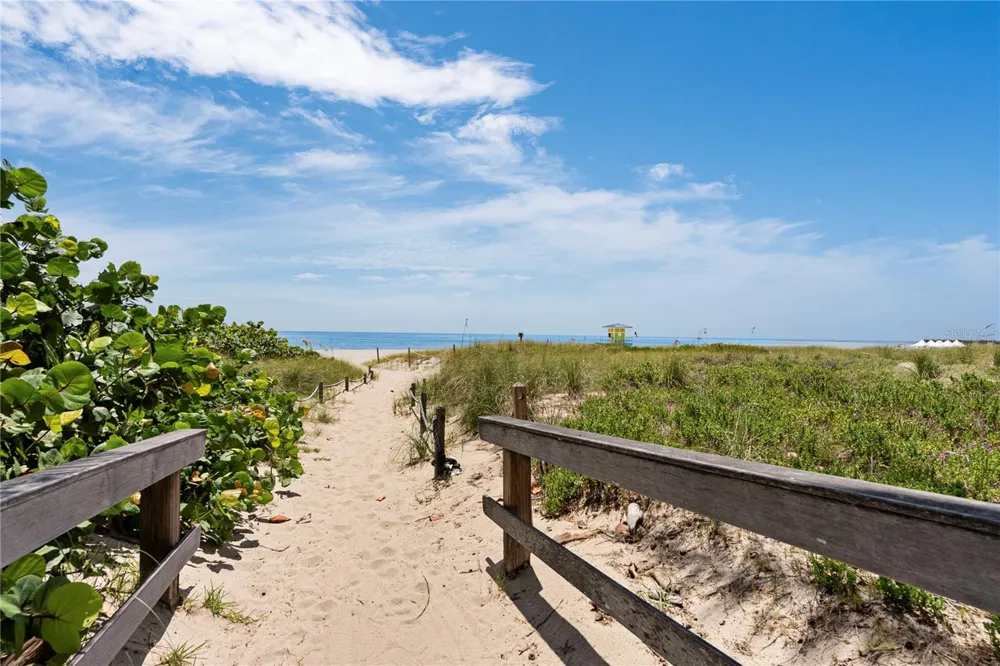 430 SUNSET DRIVE Pompano Beach, FL 33062