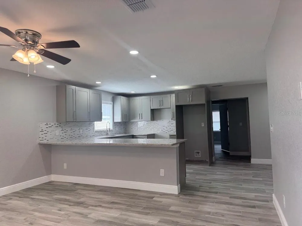 1916 VERANO DRIVE #1916C Haines City, FL 33844