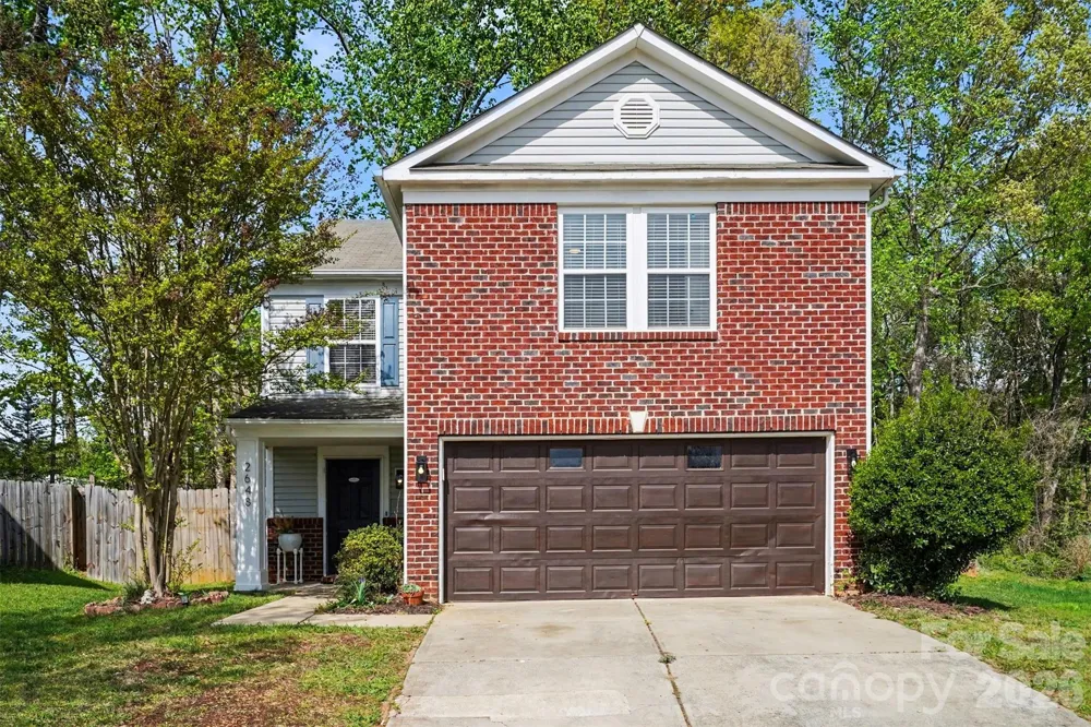 2648 Stream Bank Drive Charlotte, NC 28269