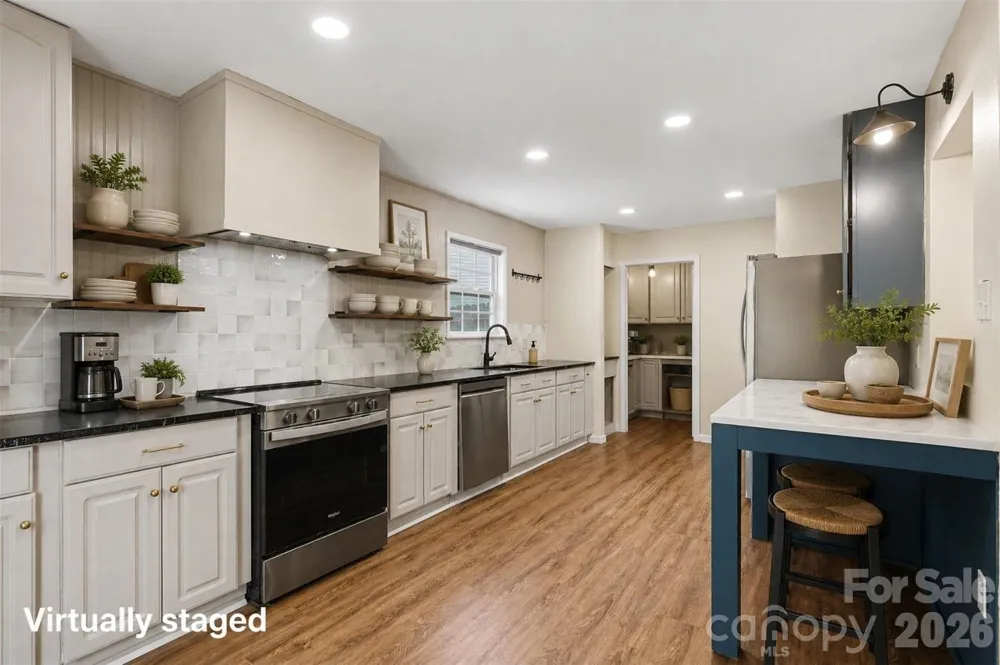 2648 Stream Bank Drive Charlotte, NC 28269
