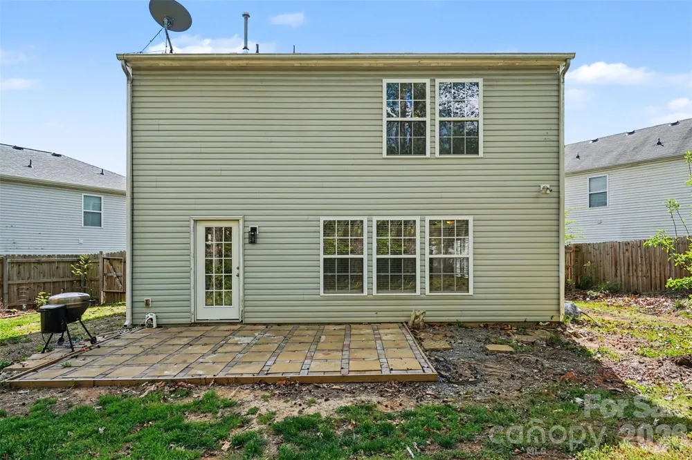 2648 Stream Bank Drive Charlotte, NC 28269