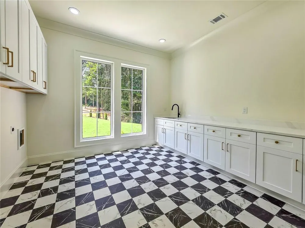 925 Boss Hardy Road Winder, GA 30680