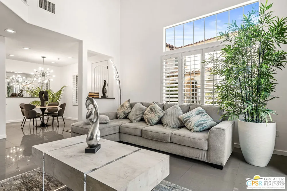 324 Ameno Drive Palm Springs, CA 92262