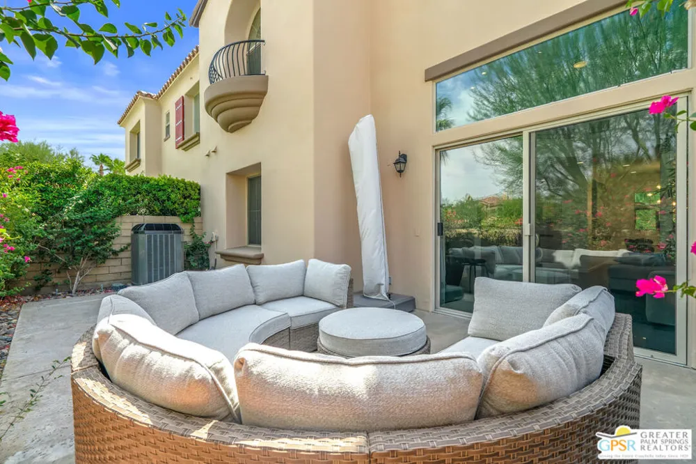 324 Ameno Drive Palm Springs, CA 92262