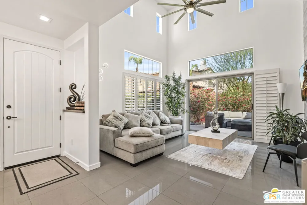 324 Ameno Drive Palm Springs, CA 92262