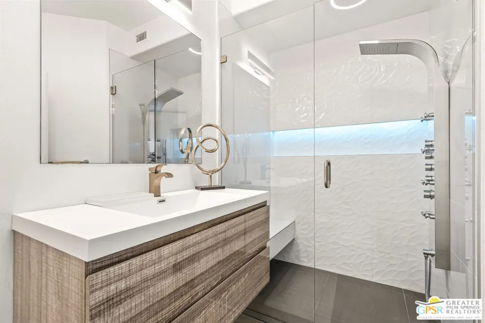 324 Ameno Drive Palm Springs, CA 92262
