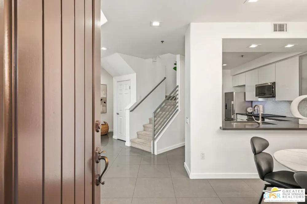 324 Ameno Drive Palm Springs, CA 92262