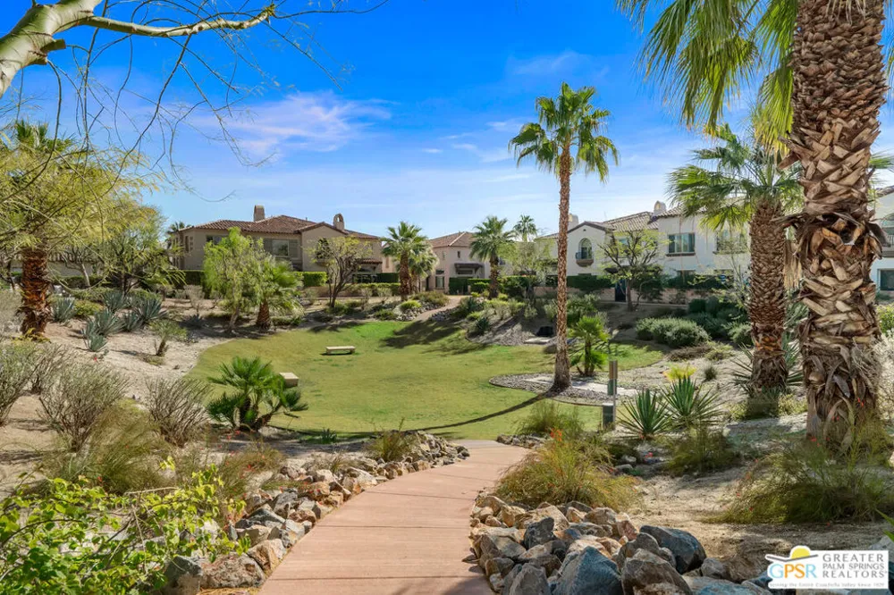 324 Ameno Drive Palm Springs, CA 92262