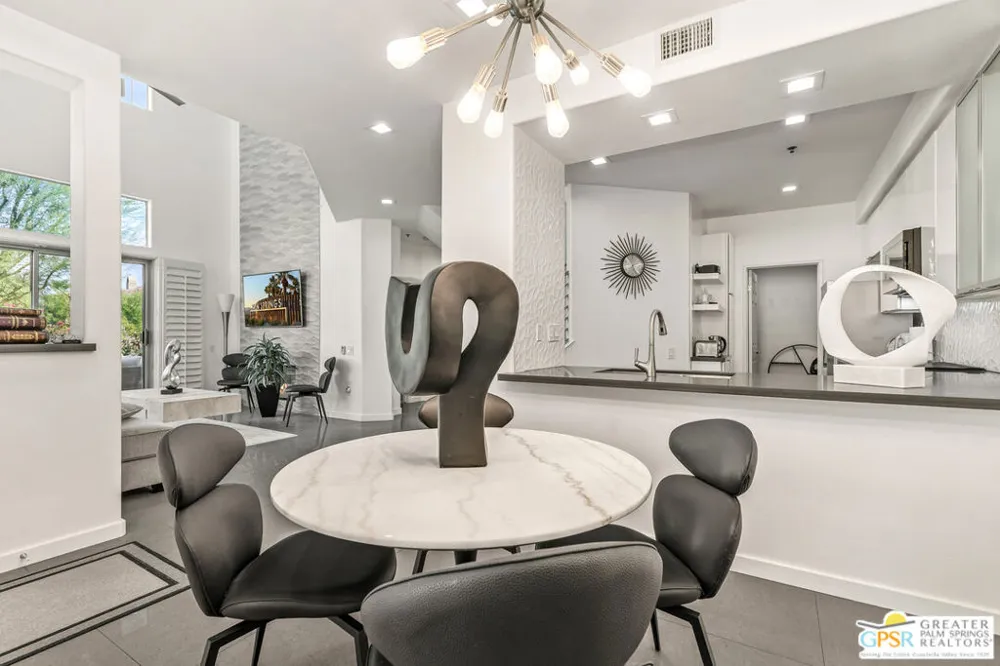 324 Ameno Drive Palm Springs, CA 92262