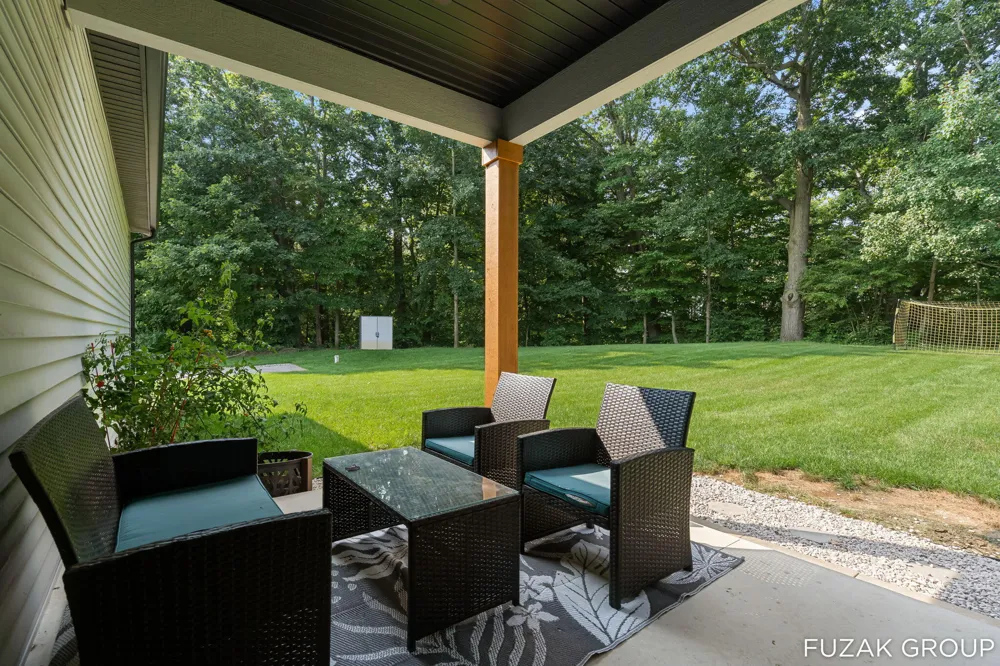 4154 Meyer Drive Hamilton, MI 49419