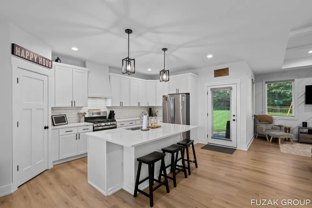 4154 Meyer Drive Hamilton, MI 49419