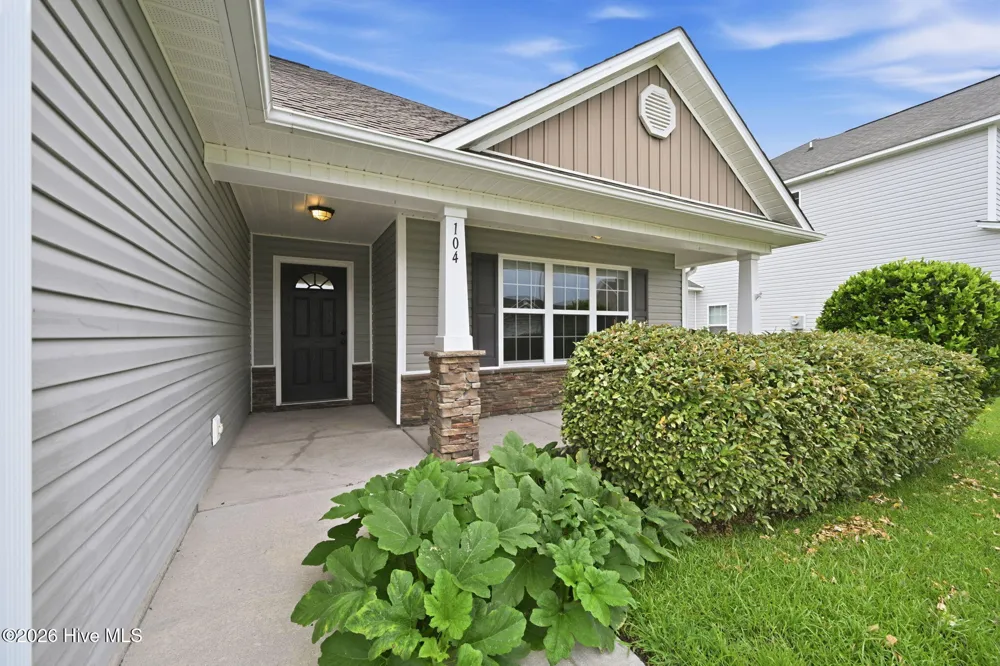 104 Cavalier Drive Jacksonville, NC 28546