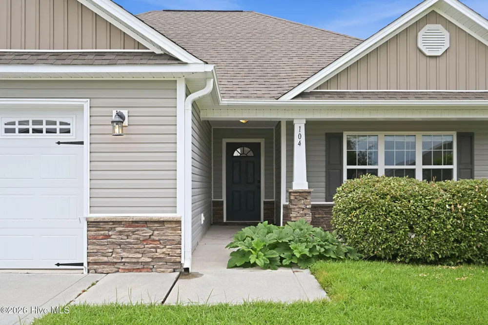 104 Cavalier Drive Jacksonville, NC 28546