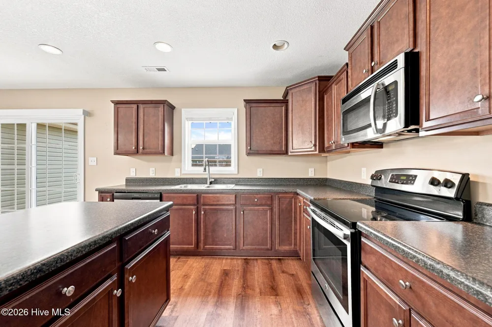 104 Cavalier Drive Jacksonville, NC 28546