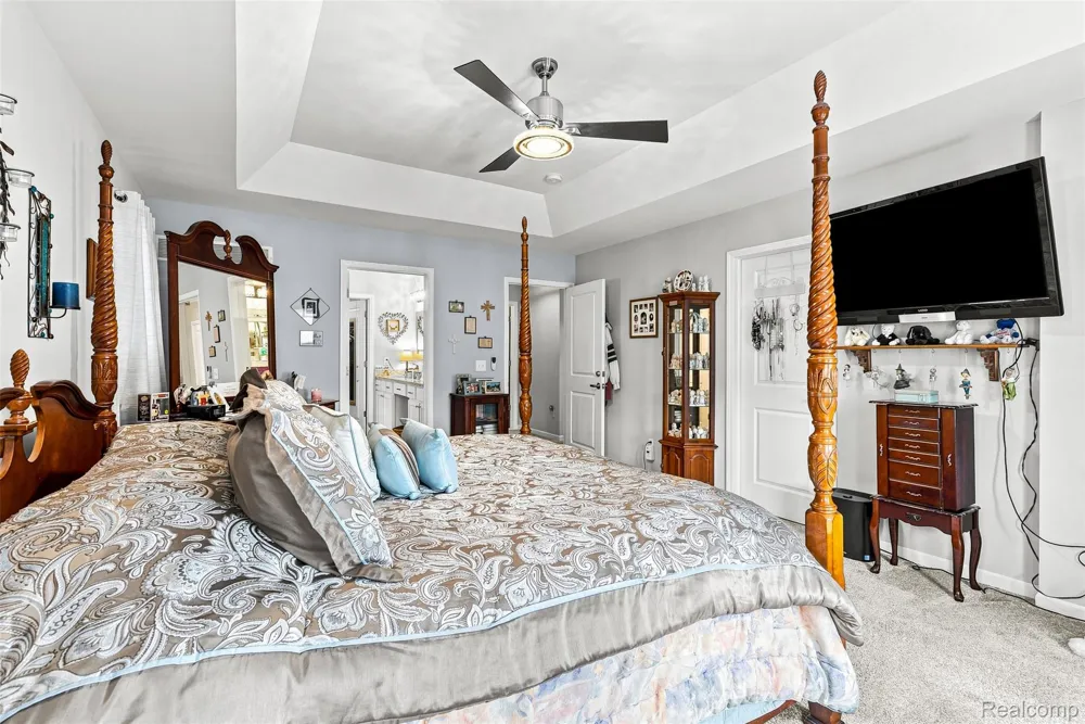 2165 Rolling Hills Drive Holly Township, MI 48442