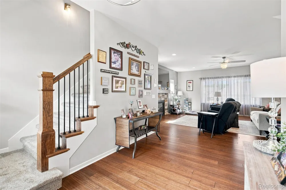 2165 Rolling Hills Drive Holly Township, MI 48442