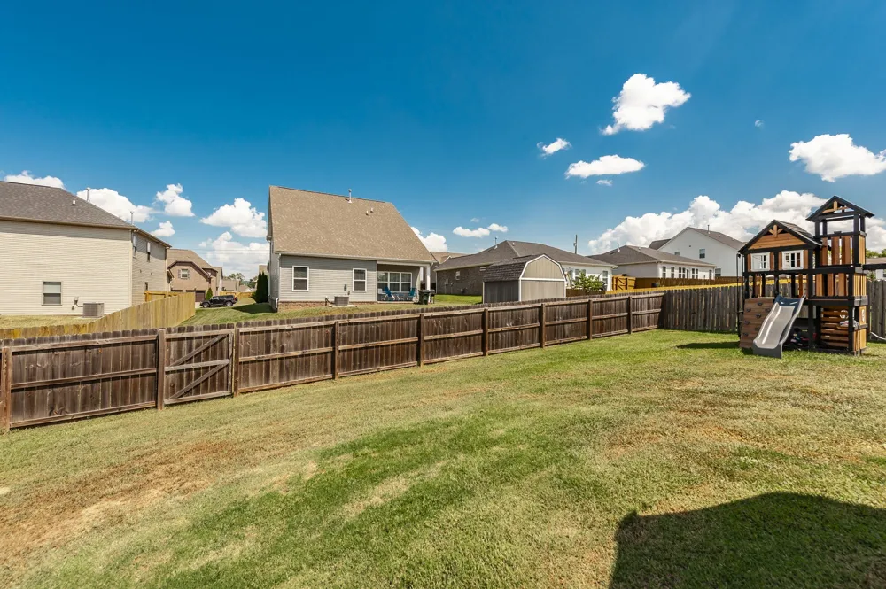 1020 Laurelwood Dr Gallatin, TN 37066