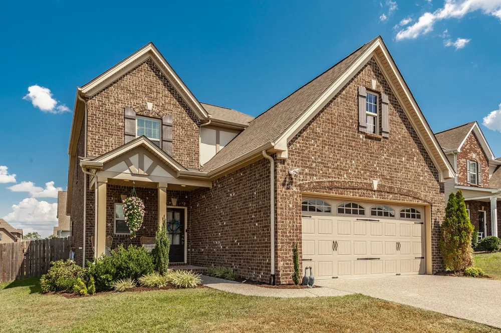 1020 Laurelwood Dr Gallatin, TN 37066