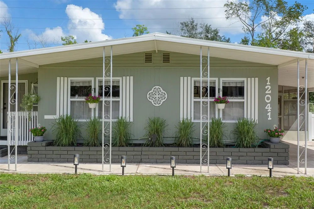 12041 FAIRWAY AVENUE Brooksville, FL 34613
