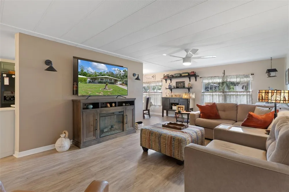 12041 FAIRWAY AVENUE Brooksville, FL 34613