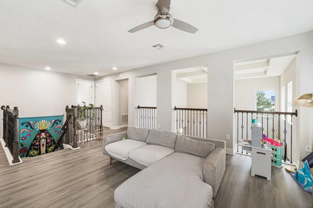 11262 LEMON LAKE BOULEVARD Orlando, FL 32836