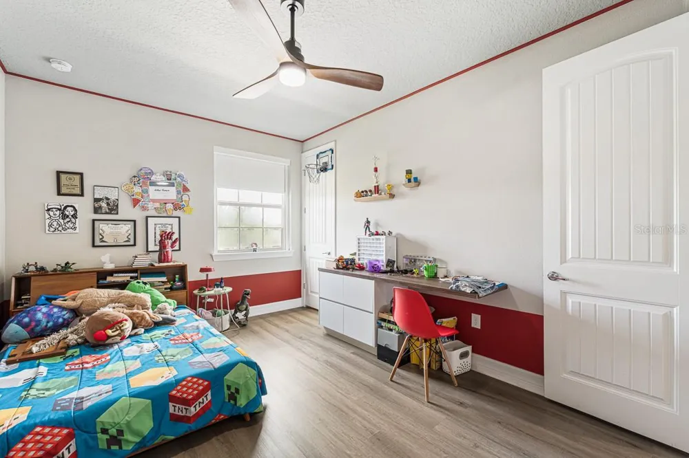 11262 LEMON LAKE BOULEVARD Orlando, FL 32836