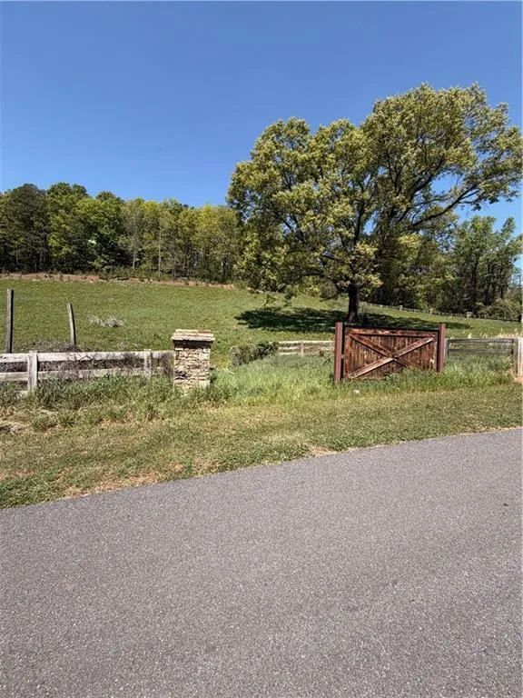 90 Tower Drive Cartersville, GA 30120