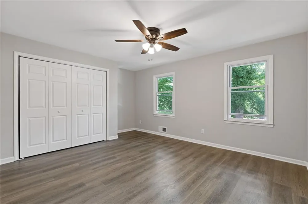 2176 Deer Trail Suwanee, GA 30024