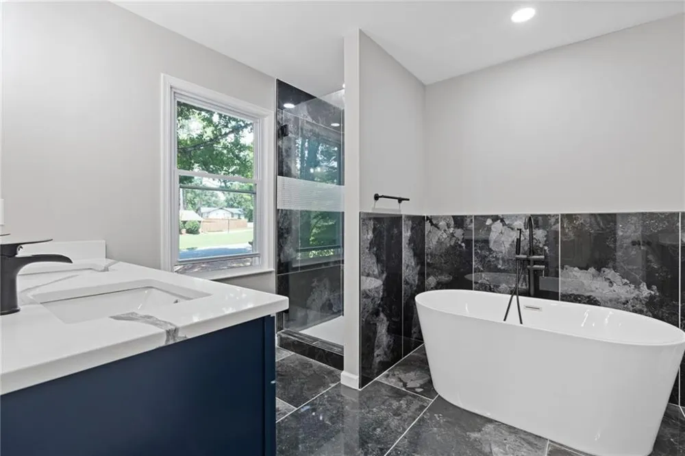 2176 Deer Trail Suwanee, GA 30024