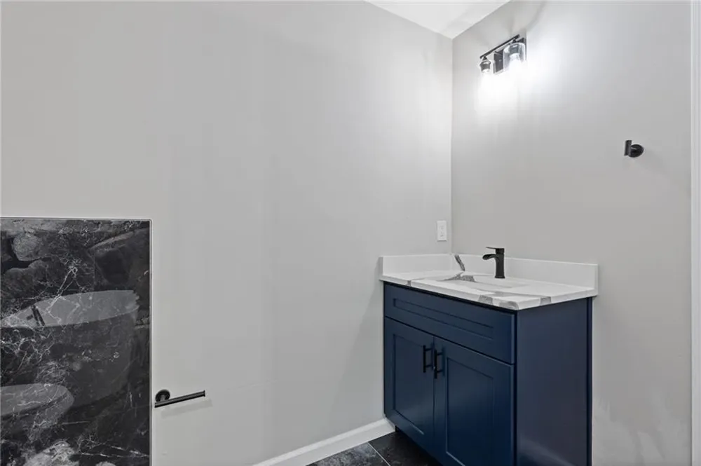 2176 Deer Trail Suwanee, GA 30024