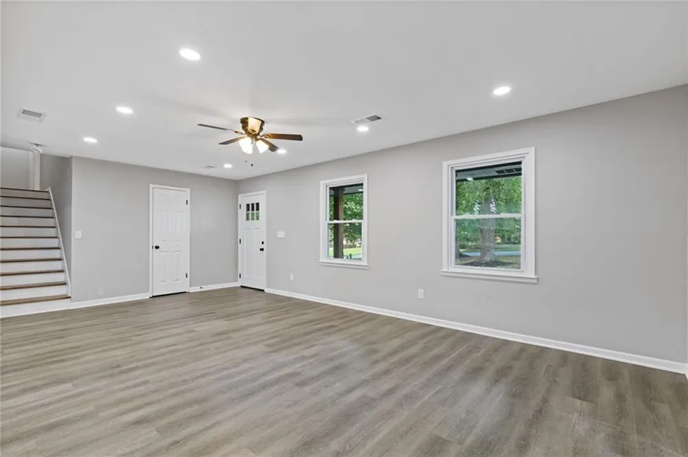 2176 Deer Trail Suwanee, GA 30024