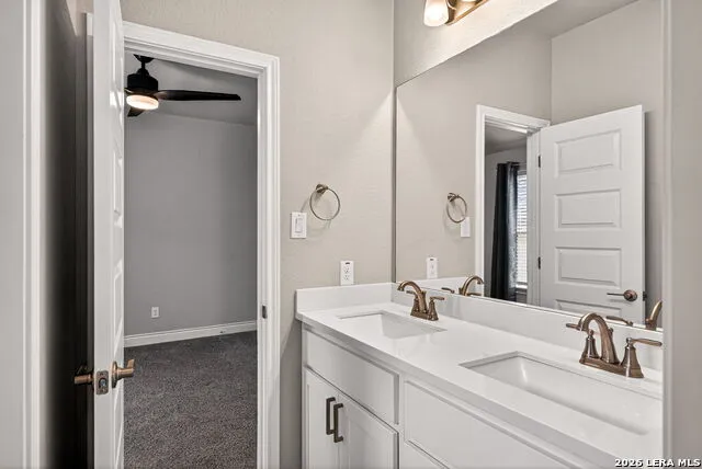 9012 Raven pointe San Antonio, TX 78255