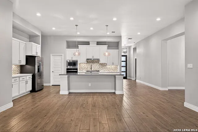 9012 Raven pointe San Antonio, TX 78255