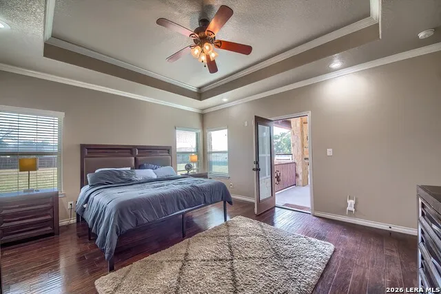 125 BUCKS LN La Vernia, TX 78121