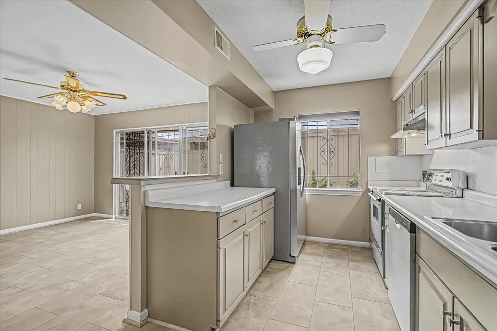 6337 Del Monte Drive #96 Houston, TX 77057