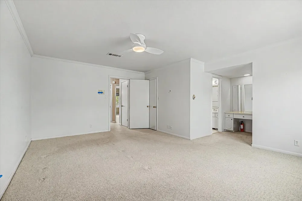 6337 Del Monte Drive #96 Houston, TX 77057