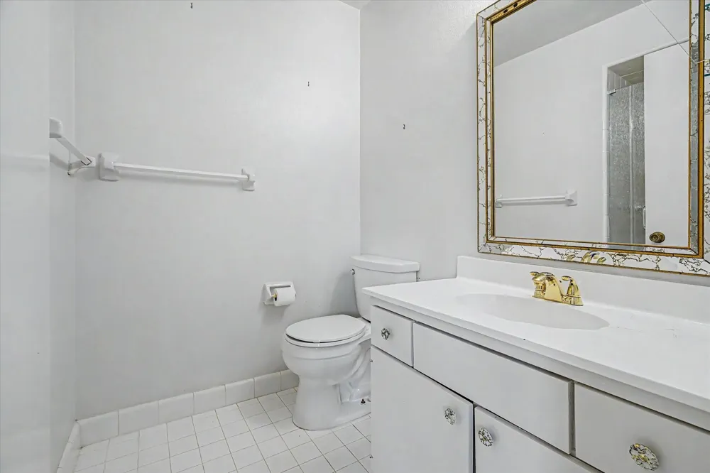 6337 Del Monte Drive #96 Houston, TX 77057