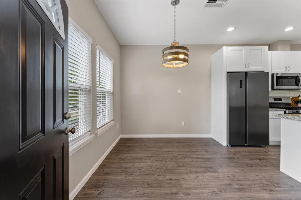 5307 Groveton Street #B Houston, TX 77033
