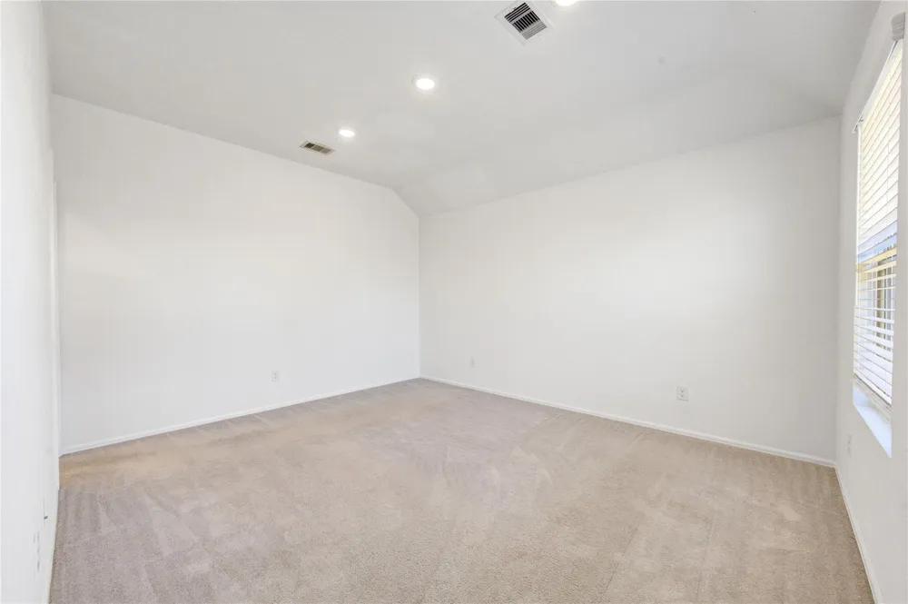 19450 Rosali Meadow Drive New Caney, TX 77357