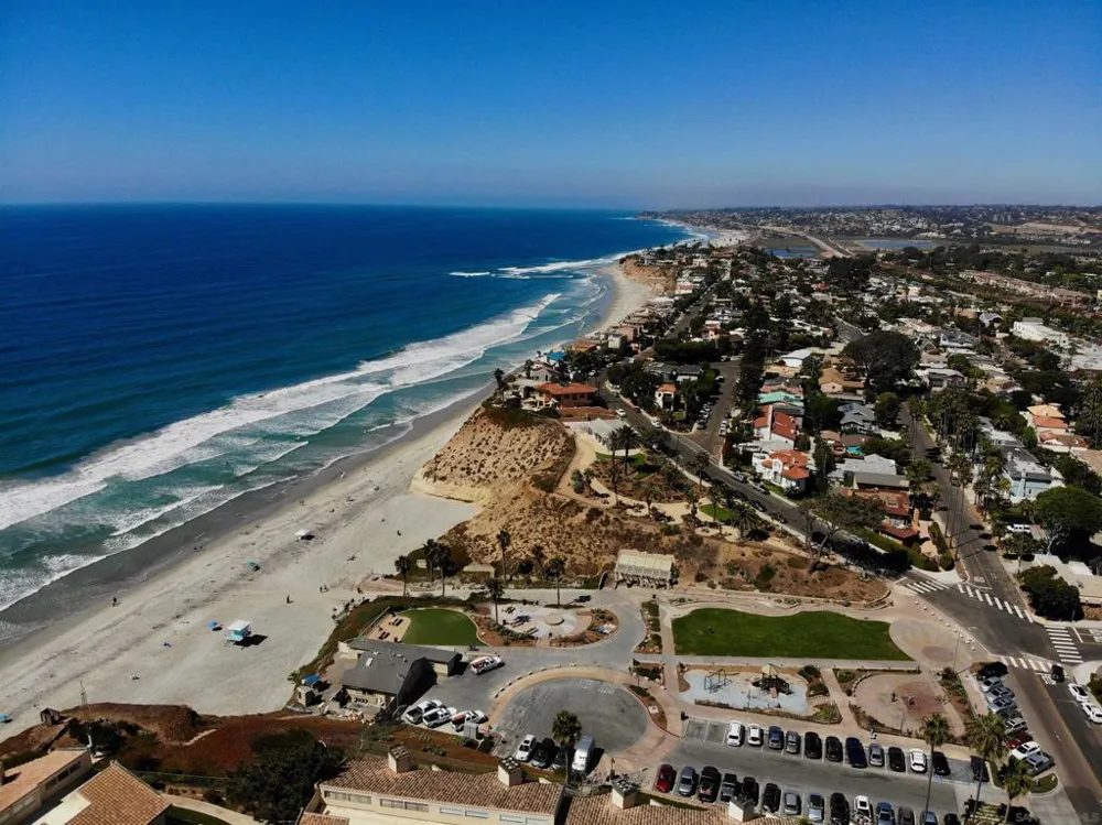 364 Pacific Ave Solana Beach, CA 92075