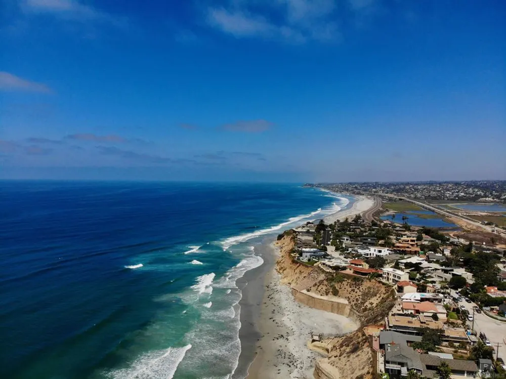 364 Pacific Ave Solana Beach, CA 92075